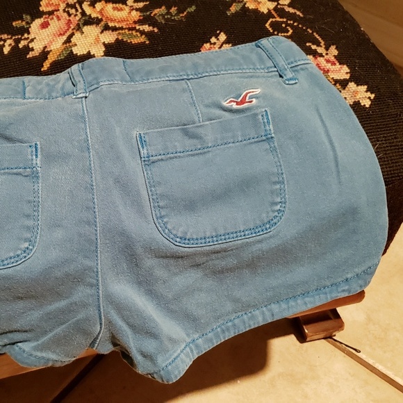 OLDSCHOOL design Hollister Short Shorts - Picture 2 of 3